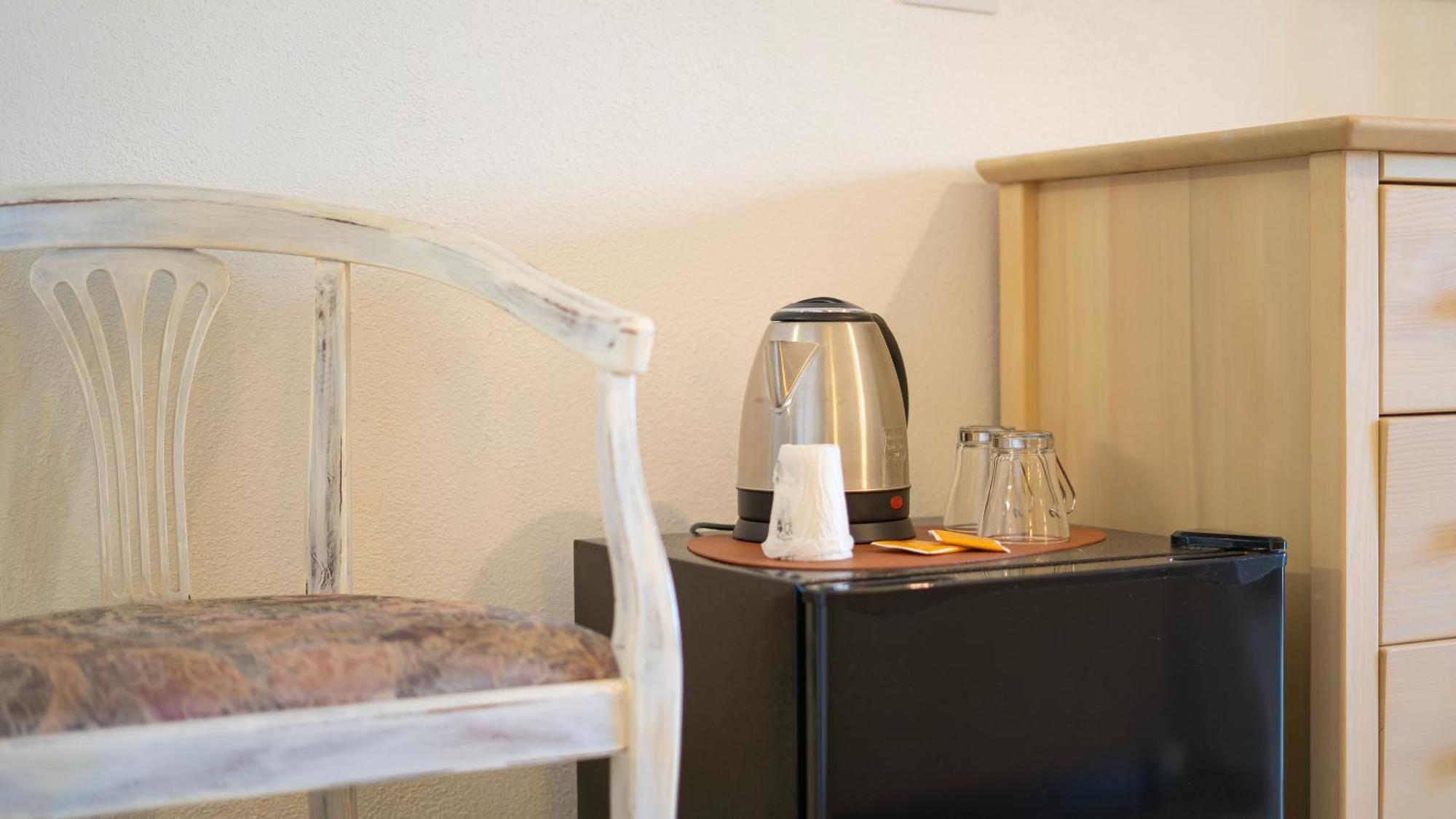 Hotel Essenza Di Mirto La Caletta Habitación foto